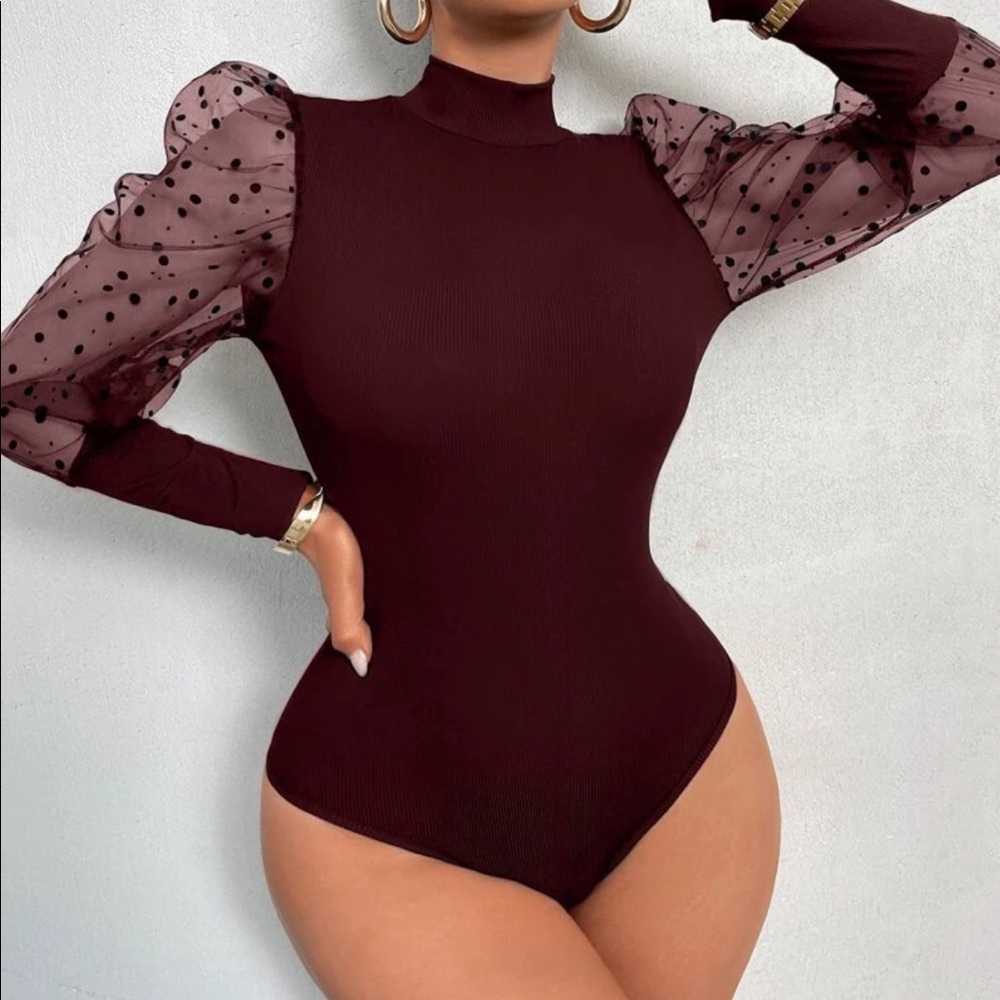 Green mesh dot sleeve bodysuit - Picture 2 of 16